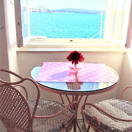 Apartmán Main Square With Sea View Pula