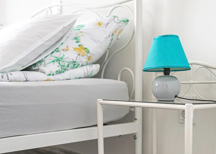 Main Square With Sea View * Pula