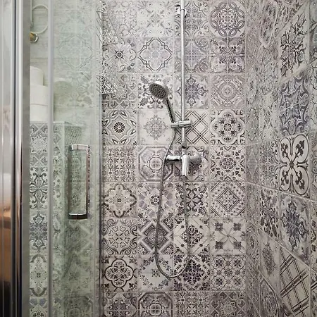 Main Square With Sea View Apartman